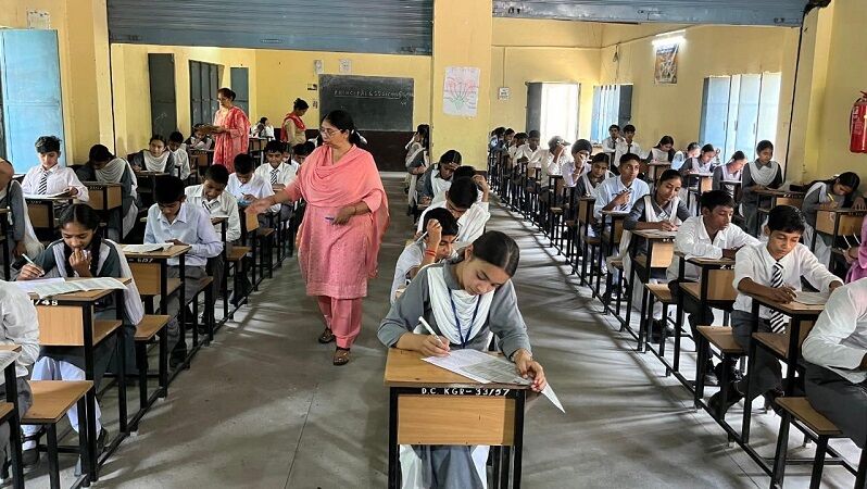 HP Government & Crack Academy to Conduct Phase II of Statewide Scholarship Test under “Mere Sheher Ke 100 Ratan” Program on October 9 HP Government & Crack Academy to Conduct Phase II of Statewide Scholarship Test-2